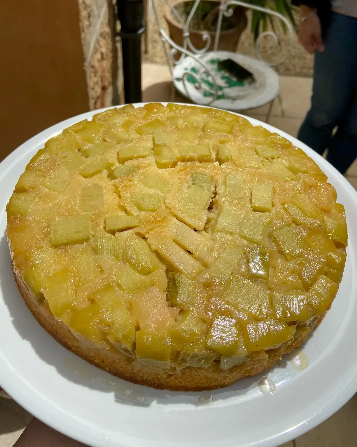 Gâteau renversé à la rhubarbe