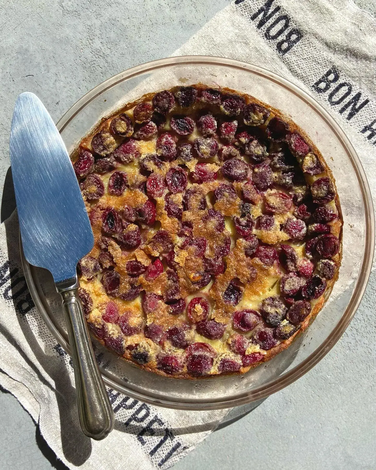 Clafoutis aux cerises, photo 1 sur 2