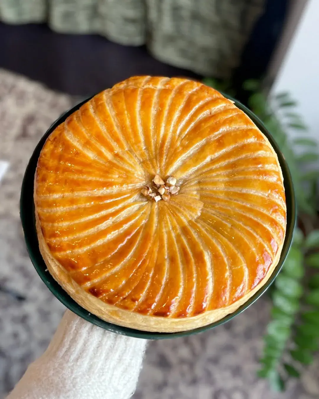 Galette des rois frangipane amande & rhum, photo 1 sur 2