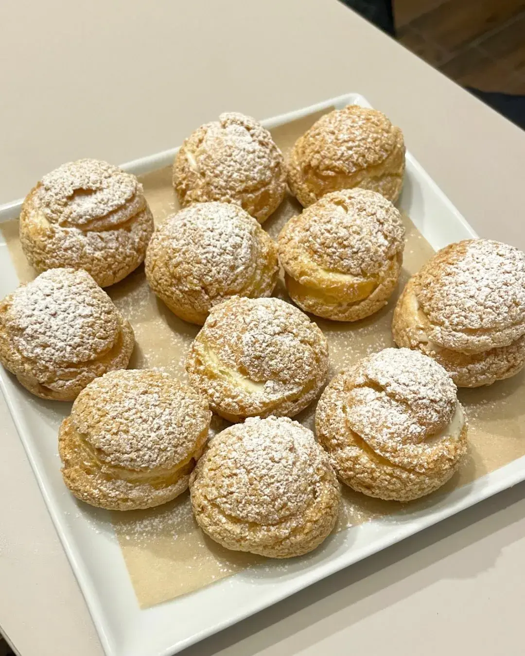 Petits choux à la crème légère vanillée