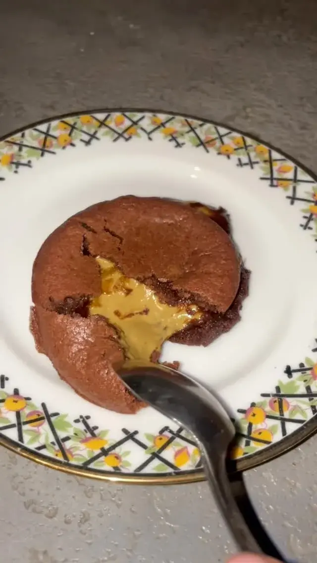 Petits fondants au chocolat cœur pistache