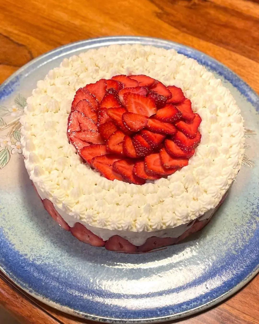 Fraisier à la crème diplomate vanille, photo 2 sur 3
